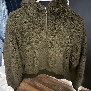 Lululemon size 8 fleece